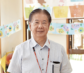 ラポール育成保育園長 仲村義明さま