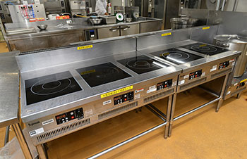 IH調理器(5kW×8台)