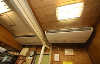 室内機(10.0kW×1台,12.5kW×1台)