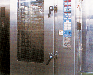 スチームコンベクションオーブン(36.8kW×1台、9.5kW×1台)