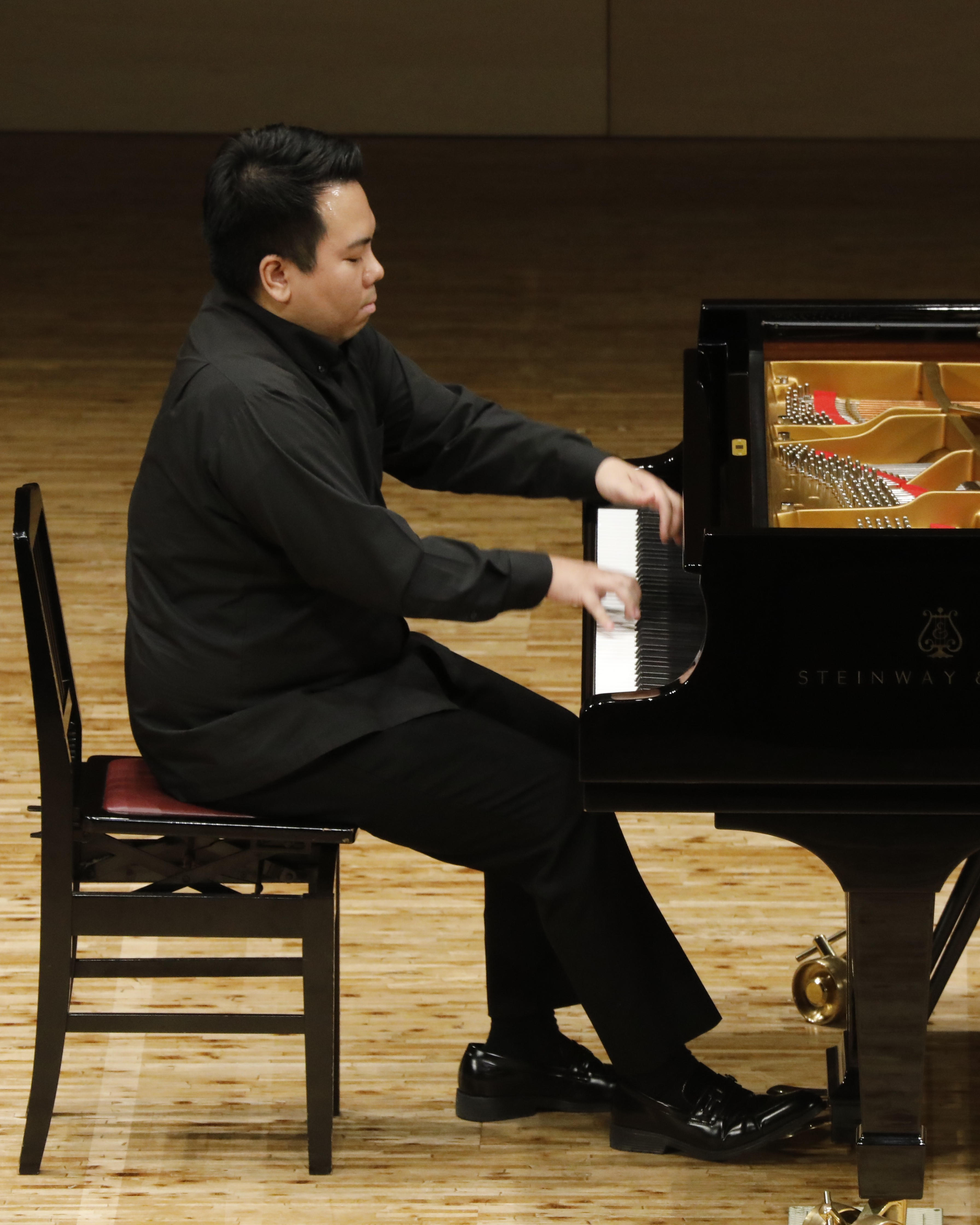 写真　宮城　勇佑(ピアノ)