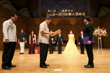 写真　篠原拓也さん